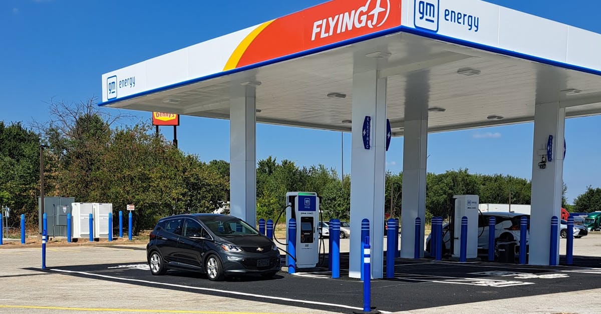 The EV Race: Why Detroit's Big Two Are Feeling the Heat from China